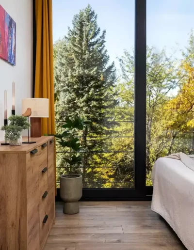 Balaton Home Stagin eladásra felkészítés után hálószoba részlet dekorációkkal