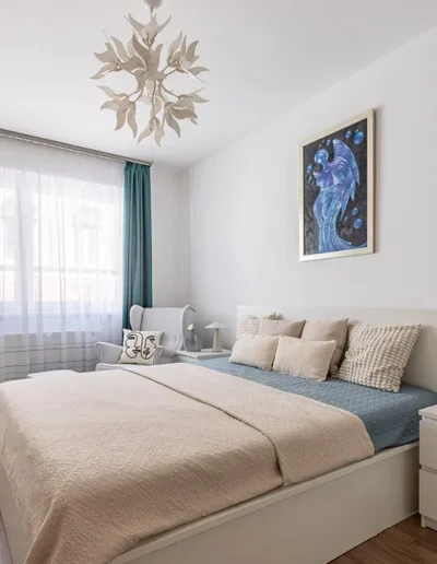 home styling után eladásra felkészített lakás hálószobája