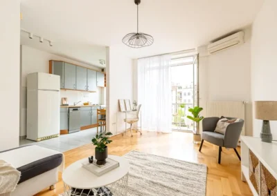 home staging ingatlanmenedzsment konyha nappali felkészítve eladásra Budapesten